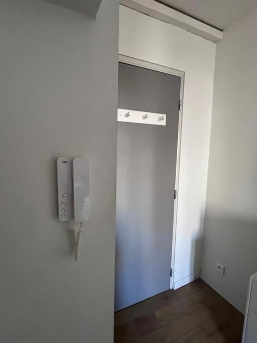 Ferienwohnung Studio Neuf Au Calme Proche Gare Maritime - 7 Min Nantes Exterior foto
